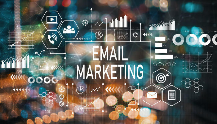 Checklist and email icons representing tips for email marketing beginners in 2025.